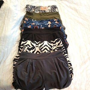 6 pairs of ladies harem shorts XL